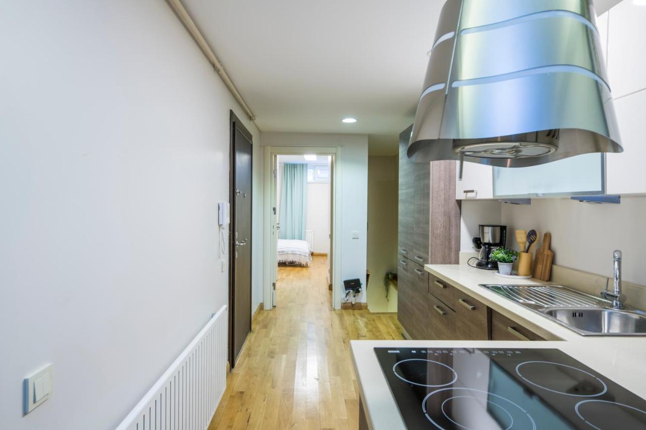 Apartment Elegant 2 Bedroom Duplex House With Garden In Cihangir *